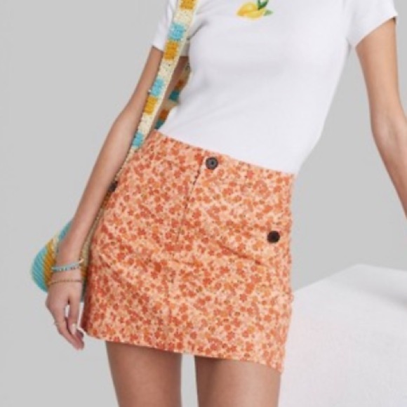 144. Size 6 NWT Wild Fable Women's High-Rise Chino Mini Skirt Rust Floral - Picture 2 of 13